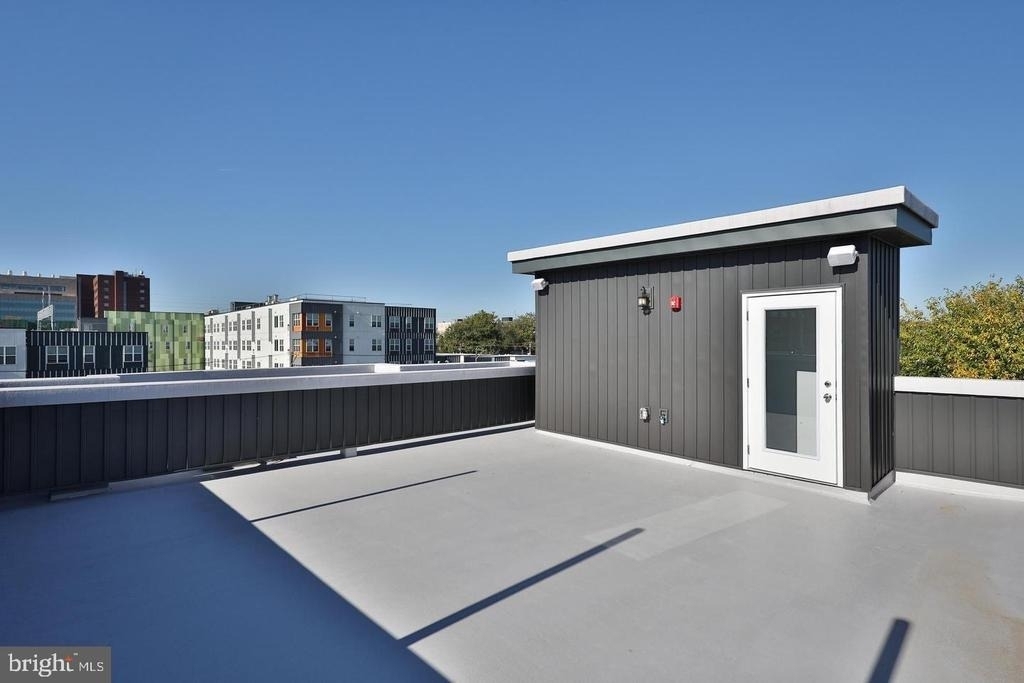 1939 N Darien Street - Photo 14