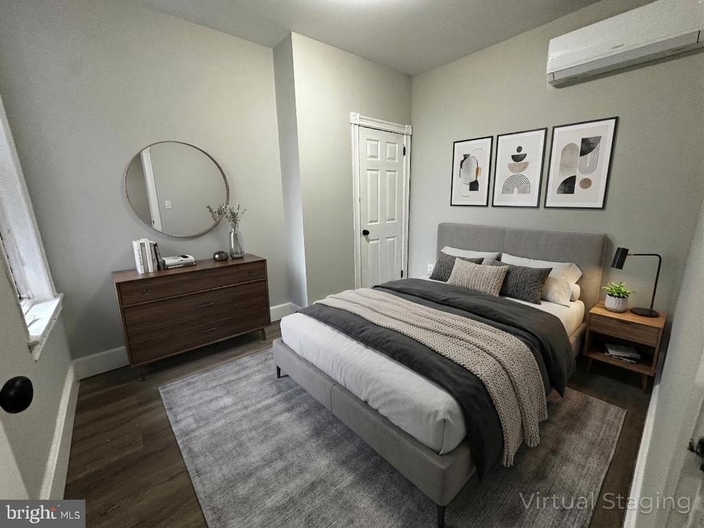 5729 Pine Street - Photo 2