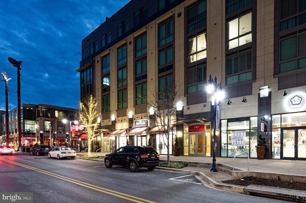 147 Waterfront Street - Photo 49