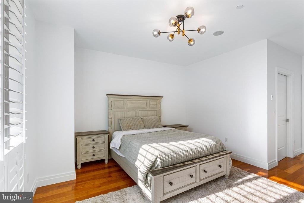 147 Waterfront Street - Photo 37