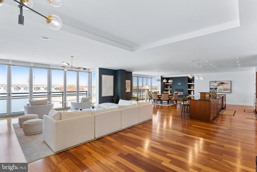 147 Waterfront Street - Photo 5