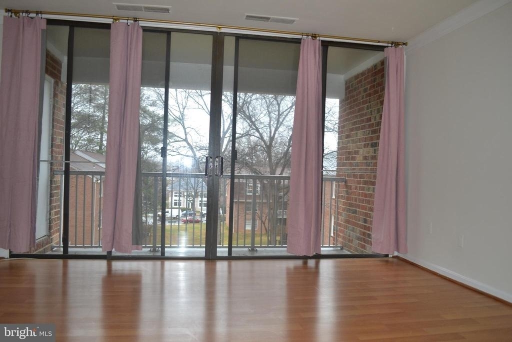 722 Quince Orchard Boulevard - Photo 5
