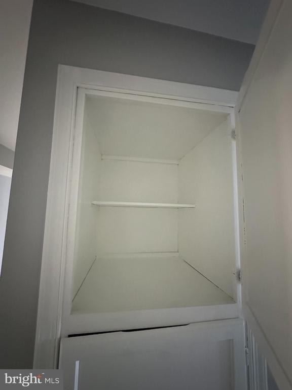 8 Russell Avenue - Photo 16