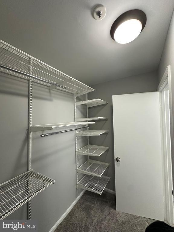 8 Russell Avenue - Photo 37