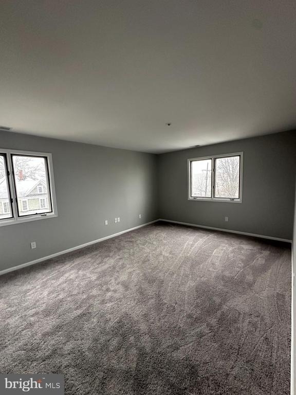 8 Russell Avenue - Photo 27