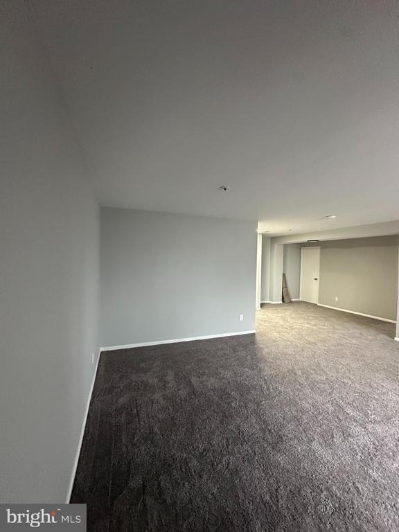8 Russell Avenue - Photo 6