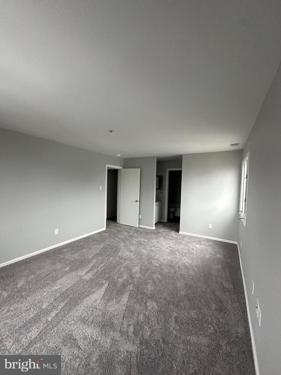 8 Russell Avenue - Photo 29