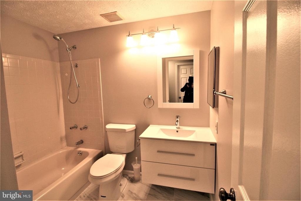 507 Smoketree Court - Photo 16