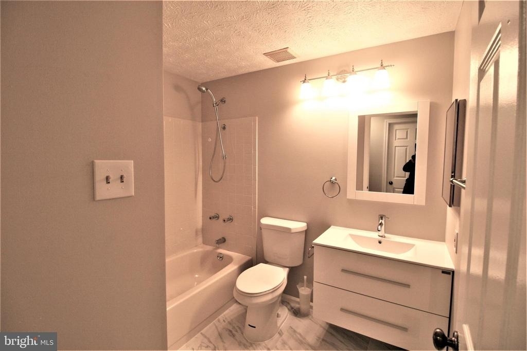 507 Smoketree Court - Photo 15