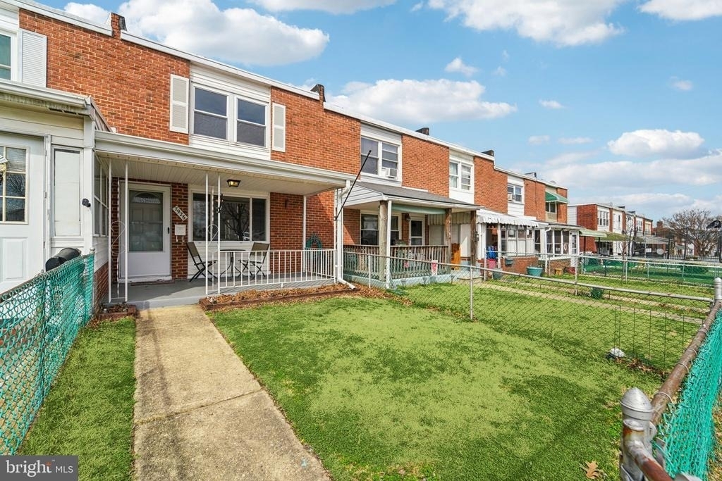 7926 Bank Street - Photo 22