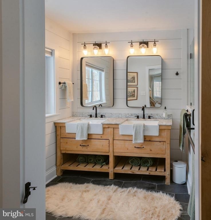 13230 Falls Road - Photo 92