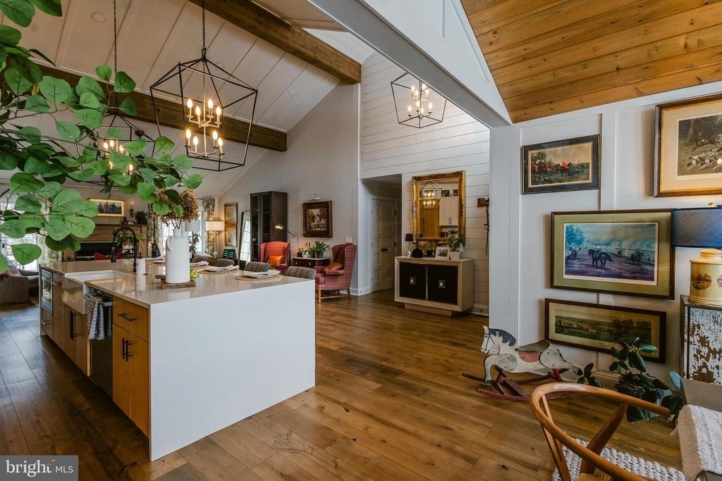 13230 Falls Road - Photo 17