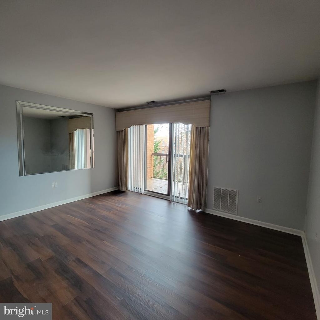6711 Park Heights Avenue - Photo 16
