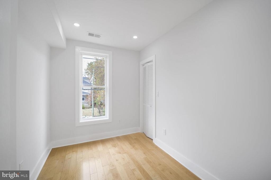 3309 22nd Street Ne - Photo 30