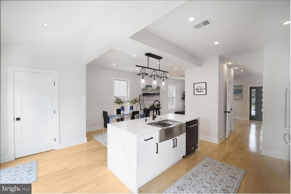 3309 22nd Street Ne - Photo 22