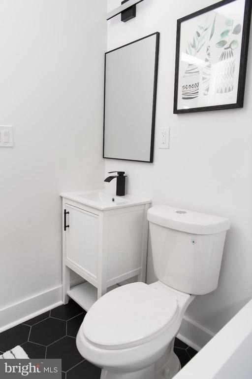3309 22nd Street Ne - Photo 9