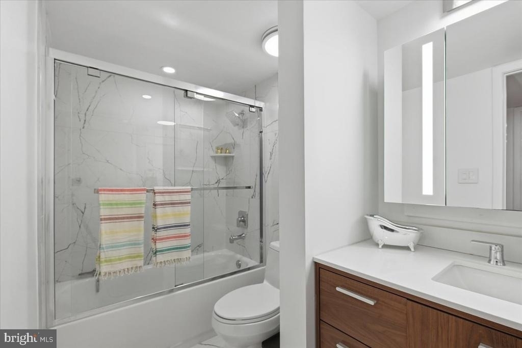 2141 Wisconsin Avenue Nw - Photo 6