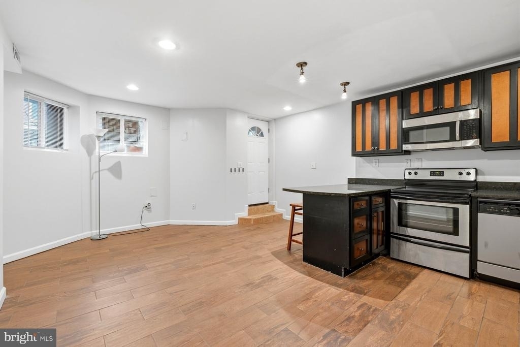 145 Randolph Place Nw - Photo 4