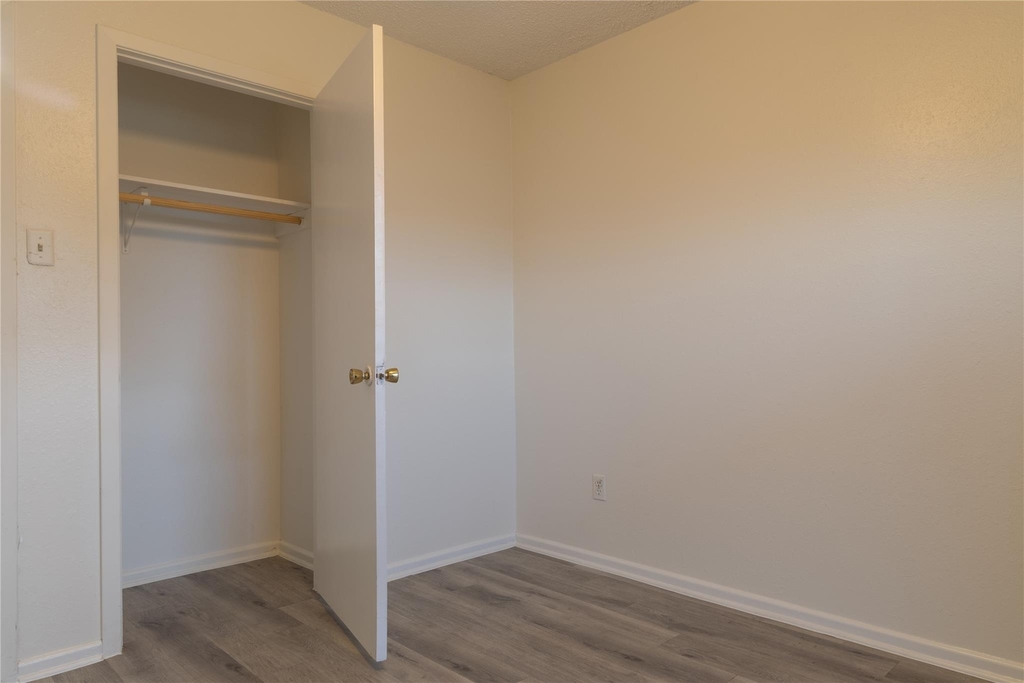 1430 State Highway 46 S - Photo 14