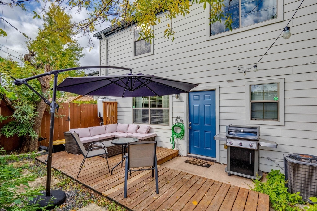 2101 Polaris Ave - Photo 0