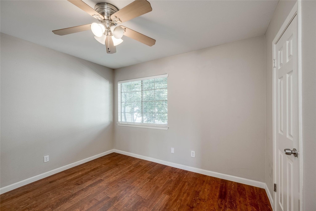 2101 Polaris Ave - Photo 15