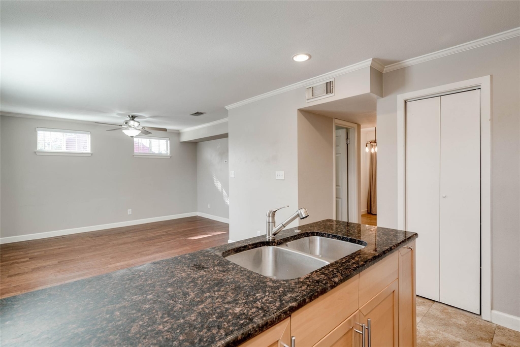 2101 Polaris Ave - Photo 27
