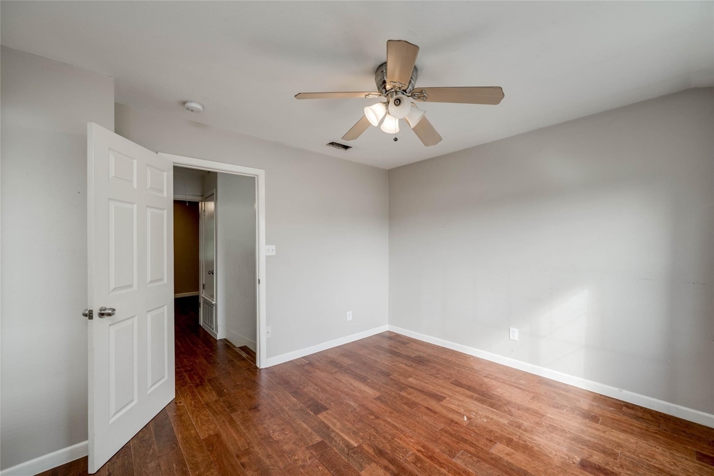 2101 Polaris Ave - Photo 10