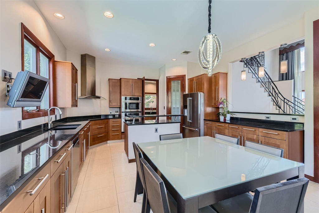 14614 Mansfield Dam Ct - Photo 12