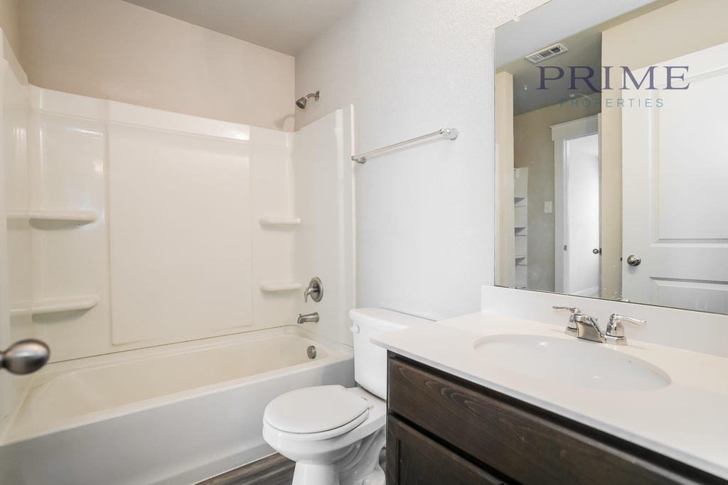602 Skiff Moth Dr - Photo 13