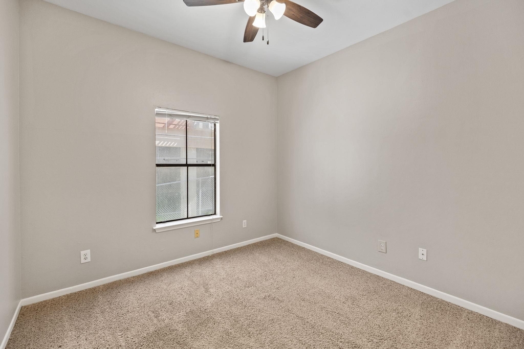 712 Graham Pl - Photo 19