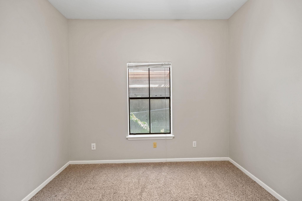 712 Graham Pl - Photo 20