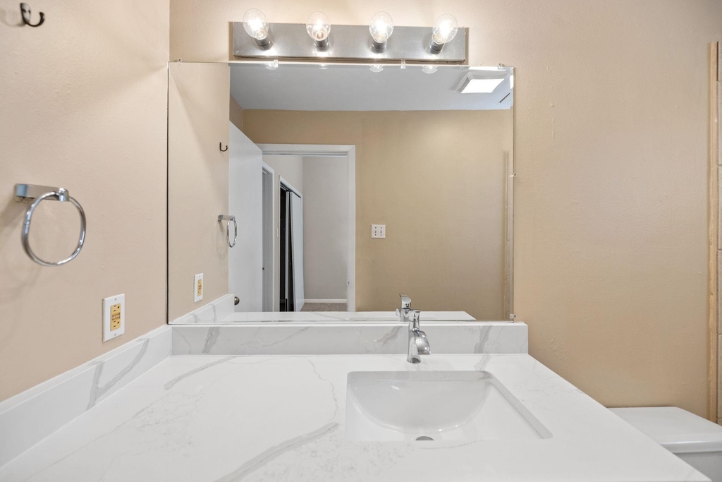712 Graham Pl - Photo 23