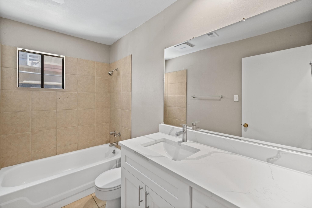 712 Graham Pl - Photo 13