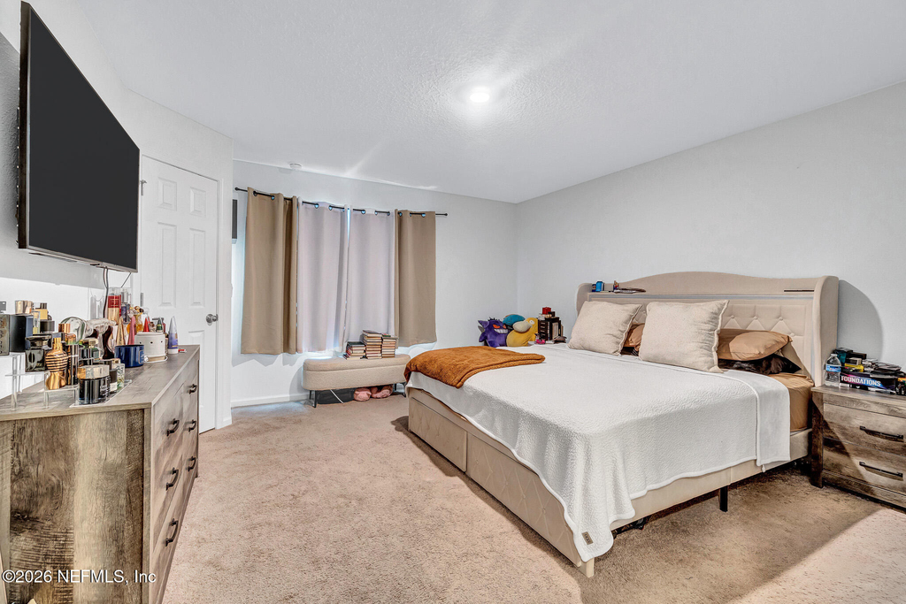 9008 Gifford Drive - Photo 8