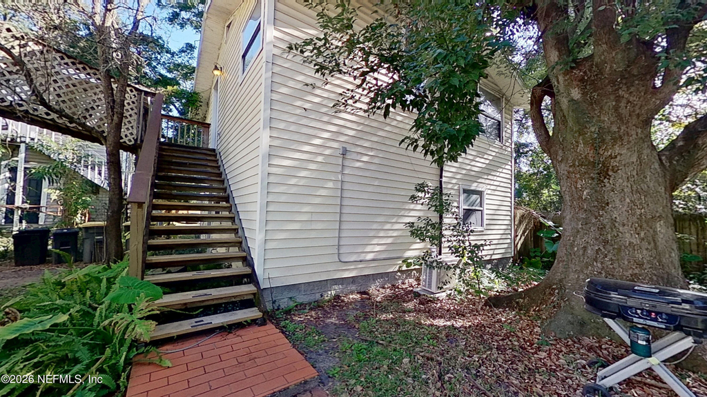 2210 Myra Street - Photo 15