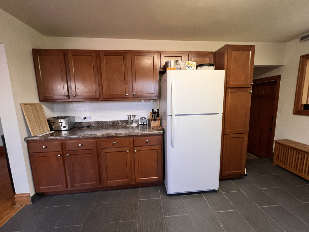 1011 Central Avenue - Photo 2