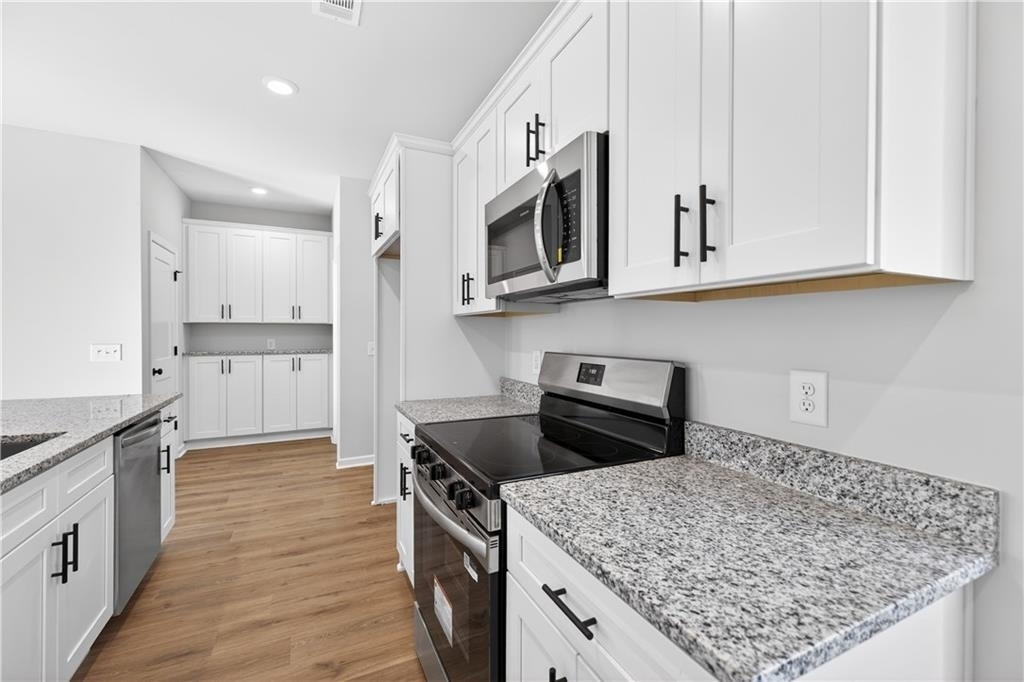 548 Madison St - Photo 19