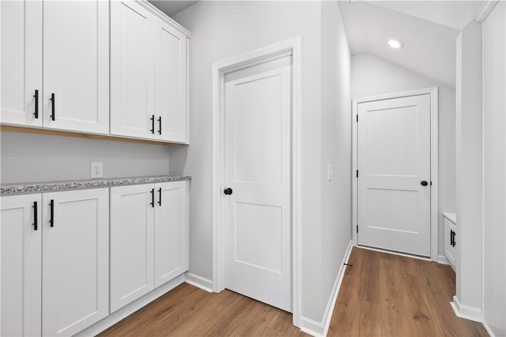 548 Madison St - Photo 21