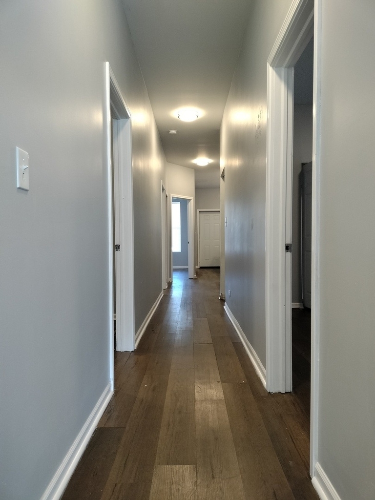 5725 S Green Street - Photo 4