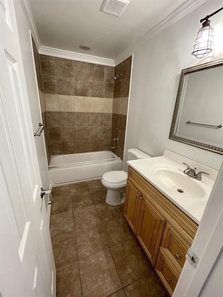 8940 Bay Drive - Photo 7