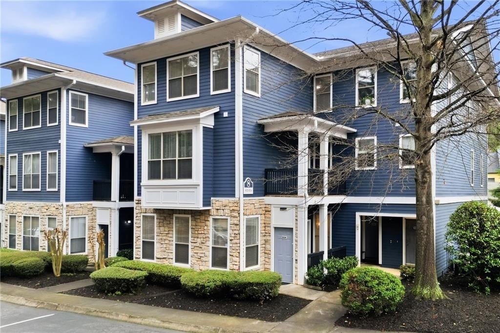 1575 Ridenour Parkway Nw - Photo 0