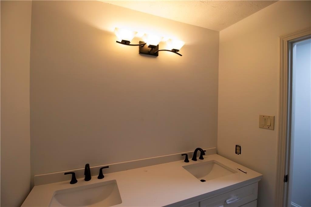 1292 Monfort Road - Photo 11