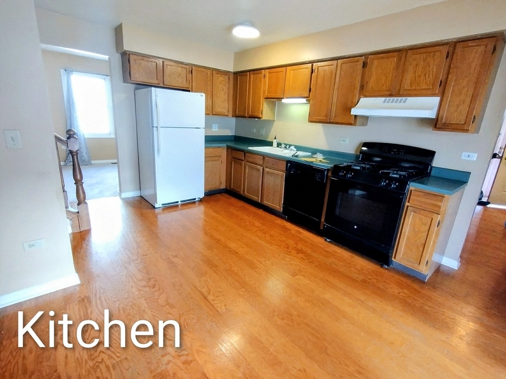 267 Silverado Street - Photo 1