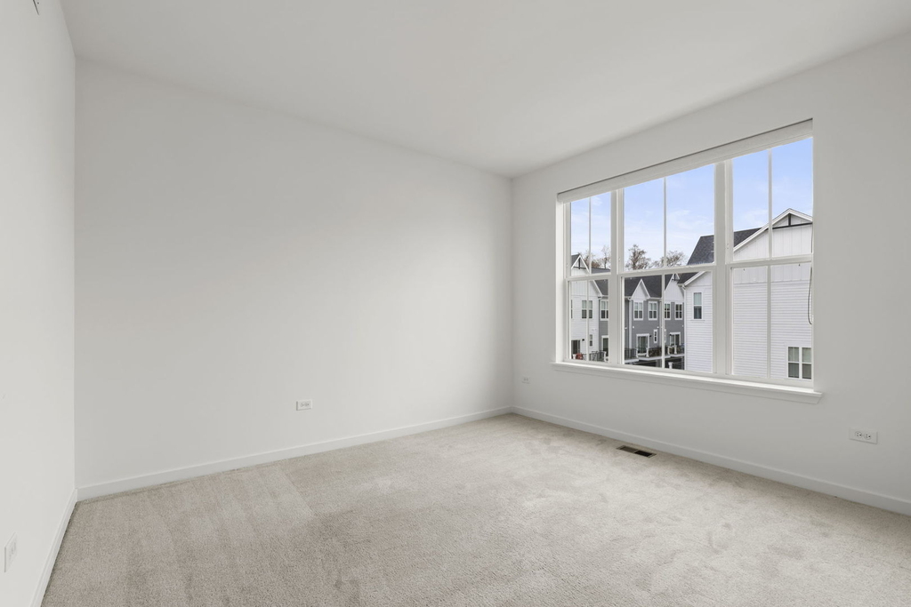 103 E Crystal Lake Avenue - Photo 11
