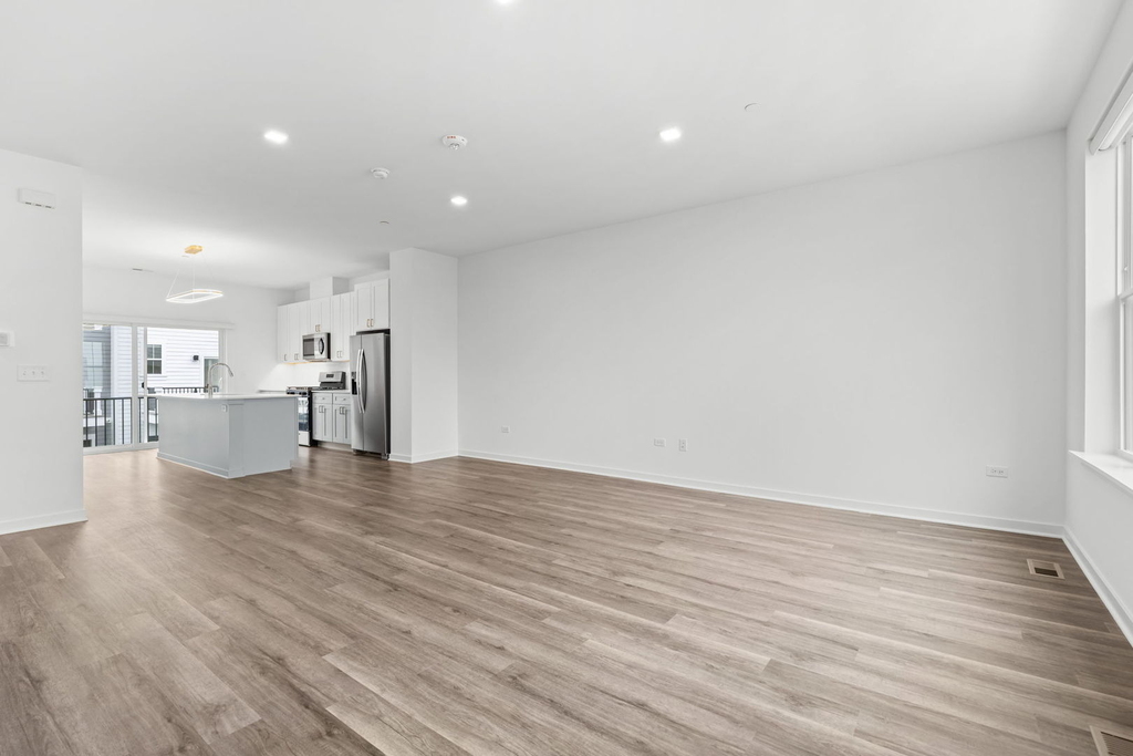 103 E Crystal Lake Avenue - Photo 9