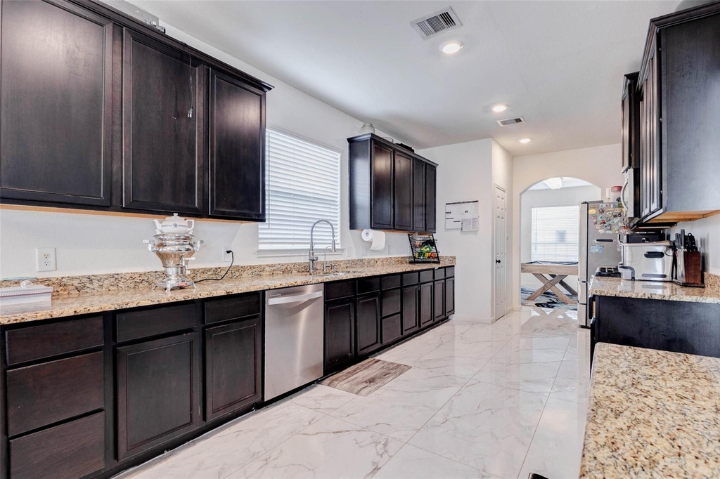 22127 Roxanne Field Lane - Photo 10