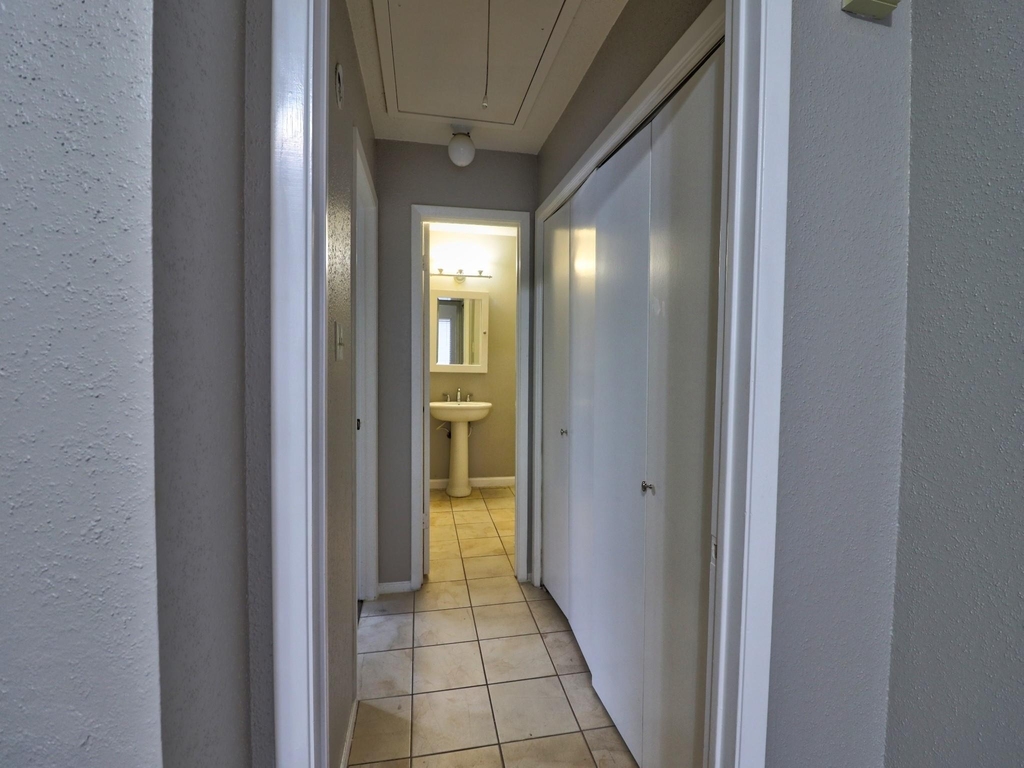 9203 Danforth Way - Photo 19