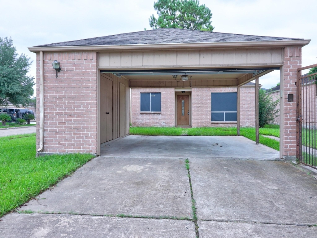9203 Danforth Way - Photo 1