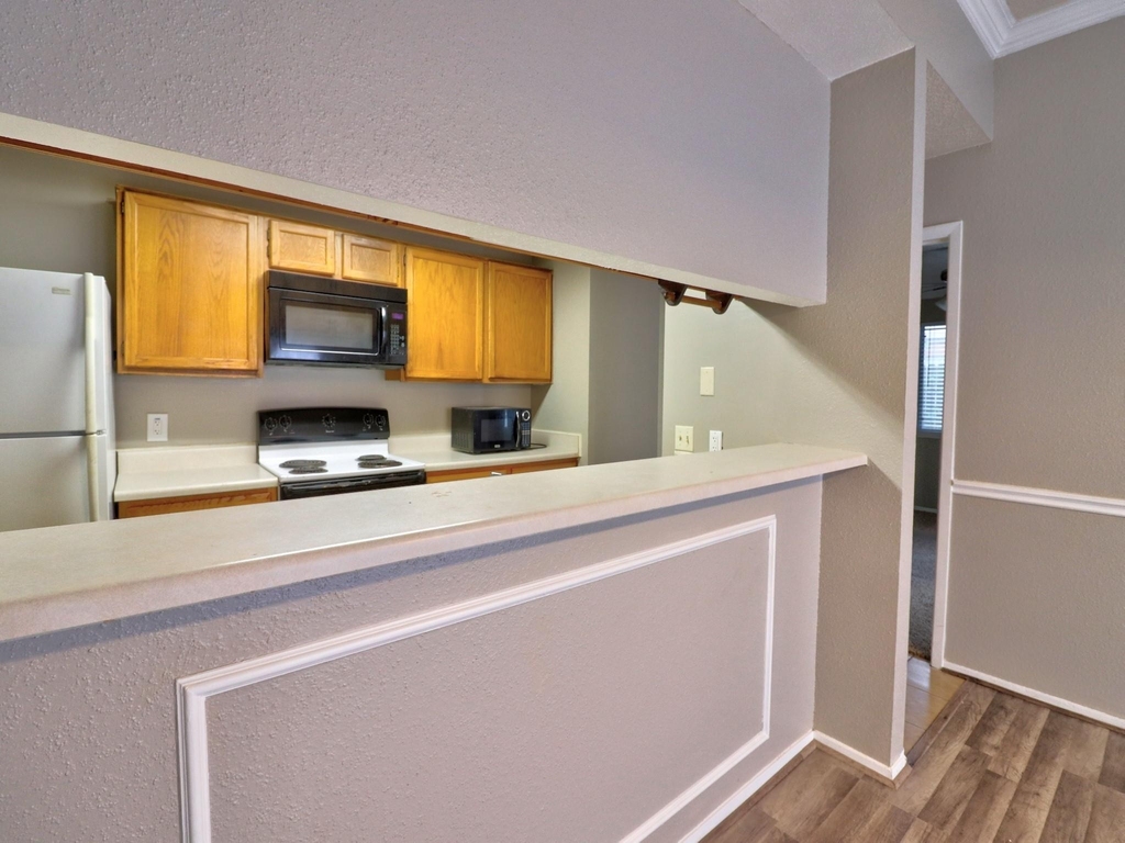 9203 Danforth Way - Photo 9