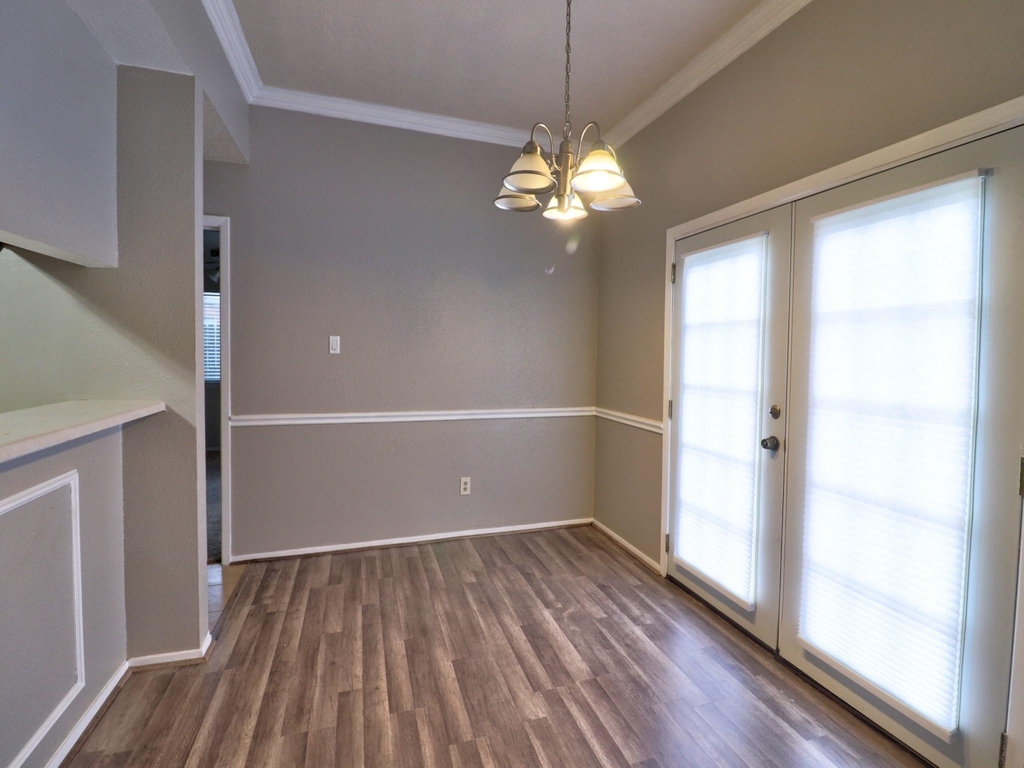 9203 Danforth Way - Photo 7